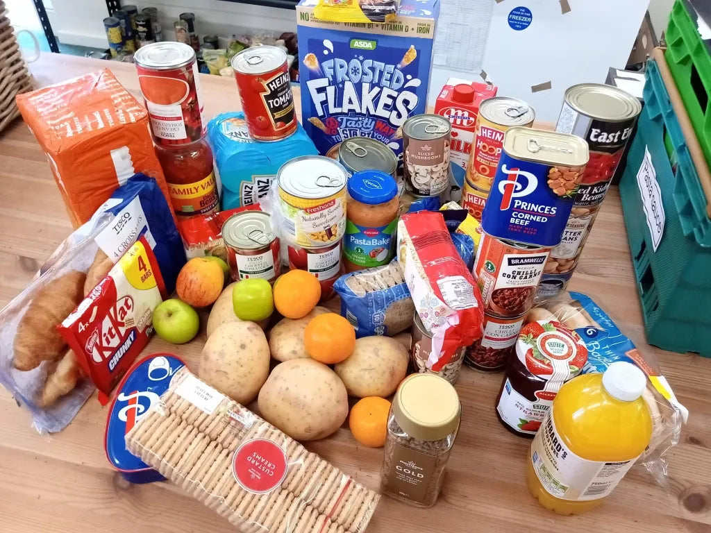 Emergency Christmas food Parcel for someone facing Homelessness – HARP ...